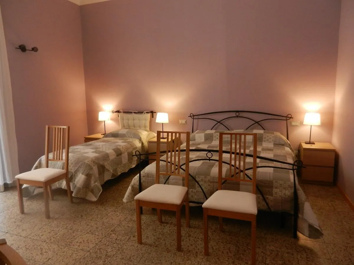 B&B A Casa Di Giosi CTA 0*,  Italien