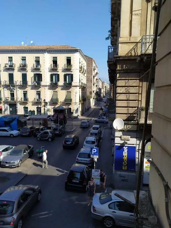 B&B A Casa Di GioSi Aeroporto di Catania Fontana Rossa Italia