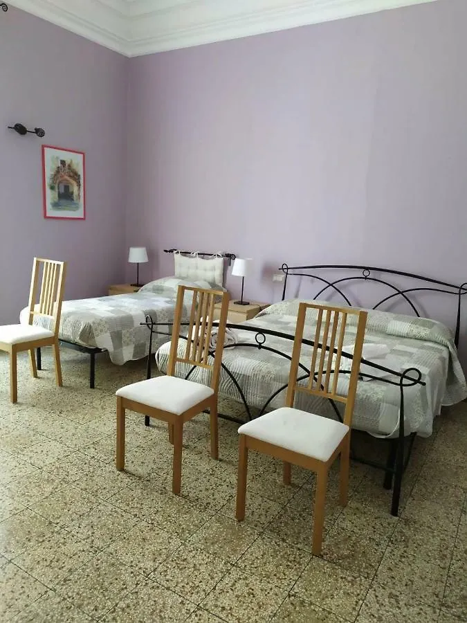 B&B A Casa Di GioSi Aeroporto di Catania Fontana Rossa